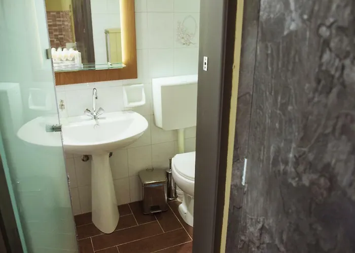 La Luna بلاك كالا