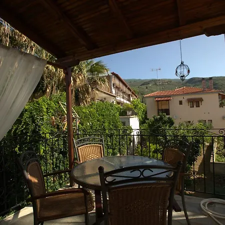 Aparthotel La Luna Kala Nera