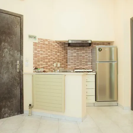 La Luna Aparthotel Kala Nera